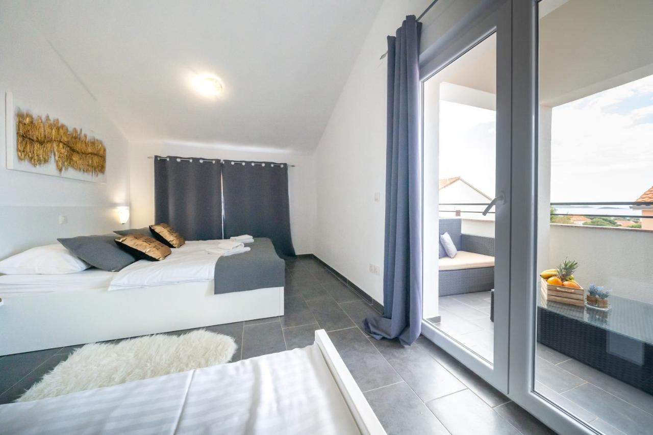 Holiday Apartments Amarilis Пакоштане Экстерьер фото