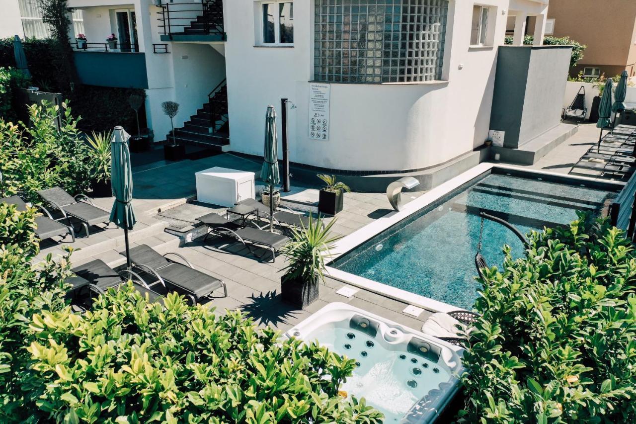 Holiday Apartments Amarilis Пакоштане Экстерьер фото