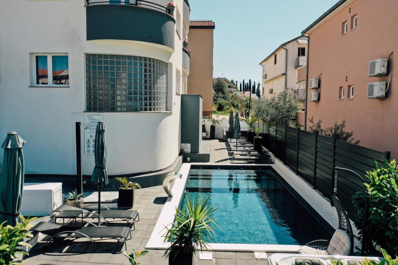 Holiday Apartments Amarilis Пакоштане Экстерьер фото