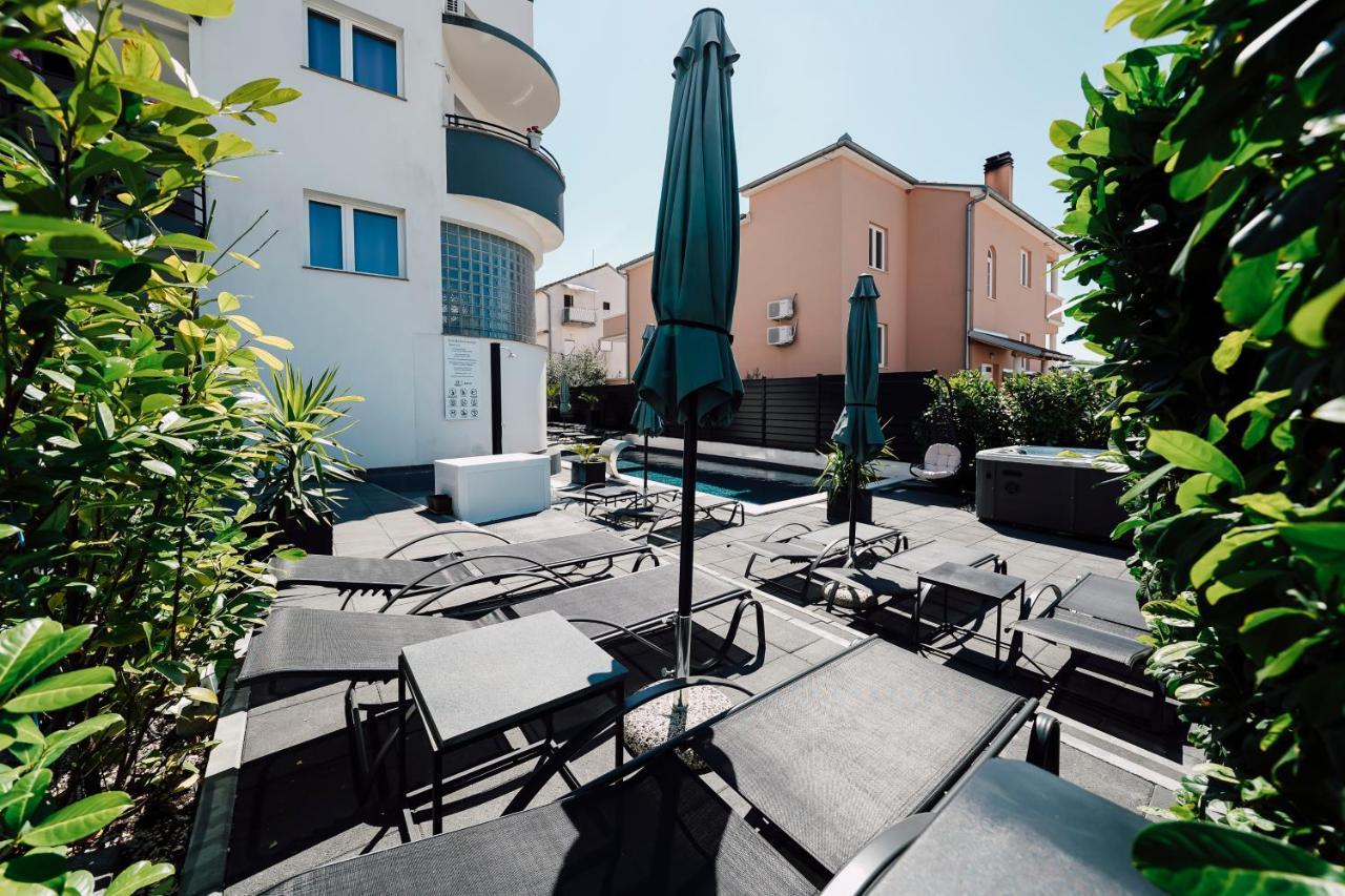 Holiday Apartments Amarilis Пакоштане Экстерьер фото