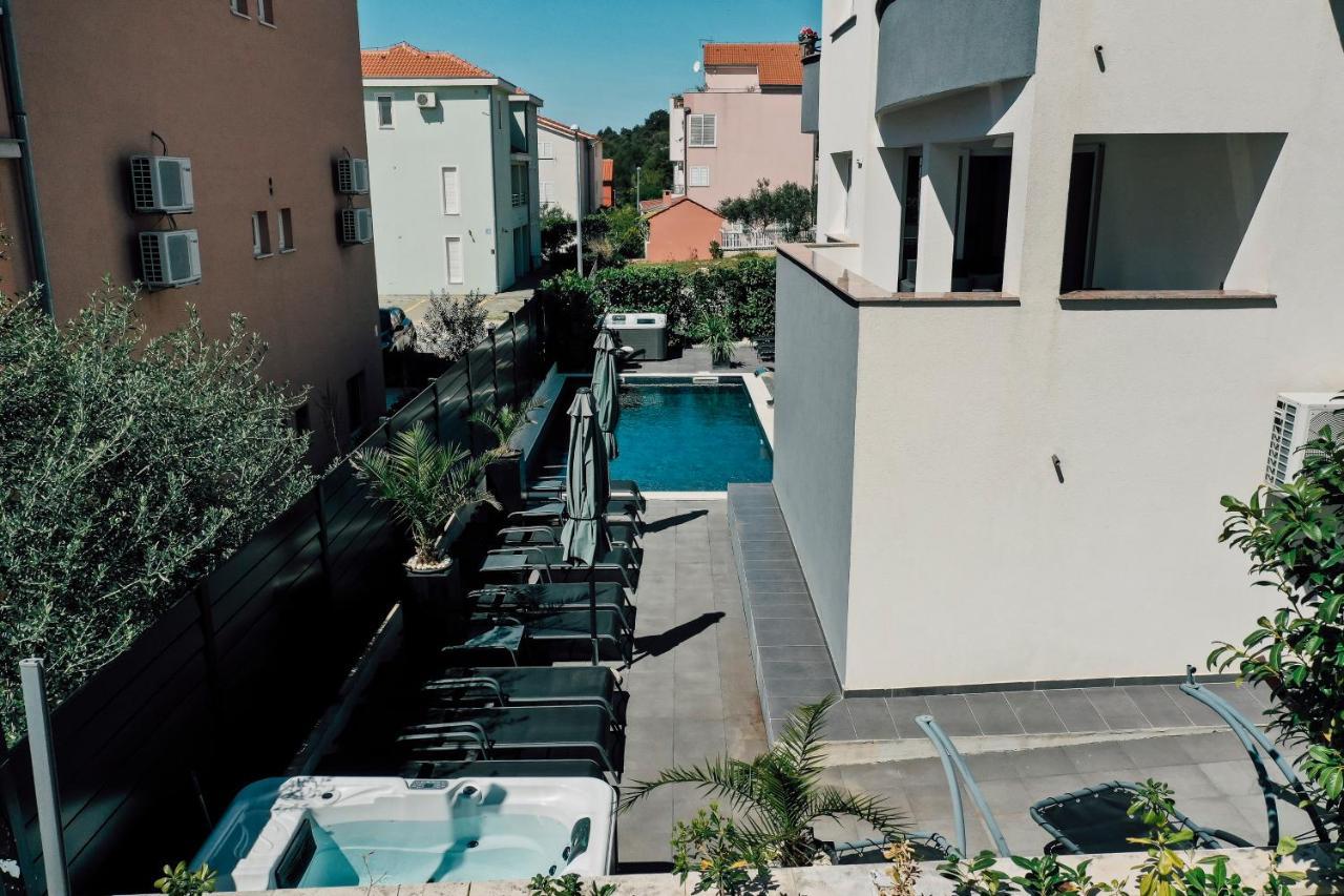 Holiday Apartments Amarilis Пакоштане Экстерьер фото