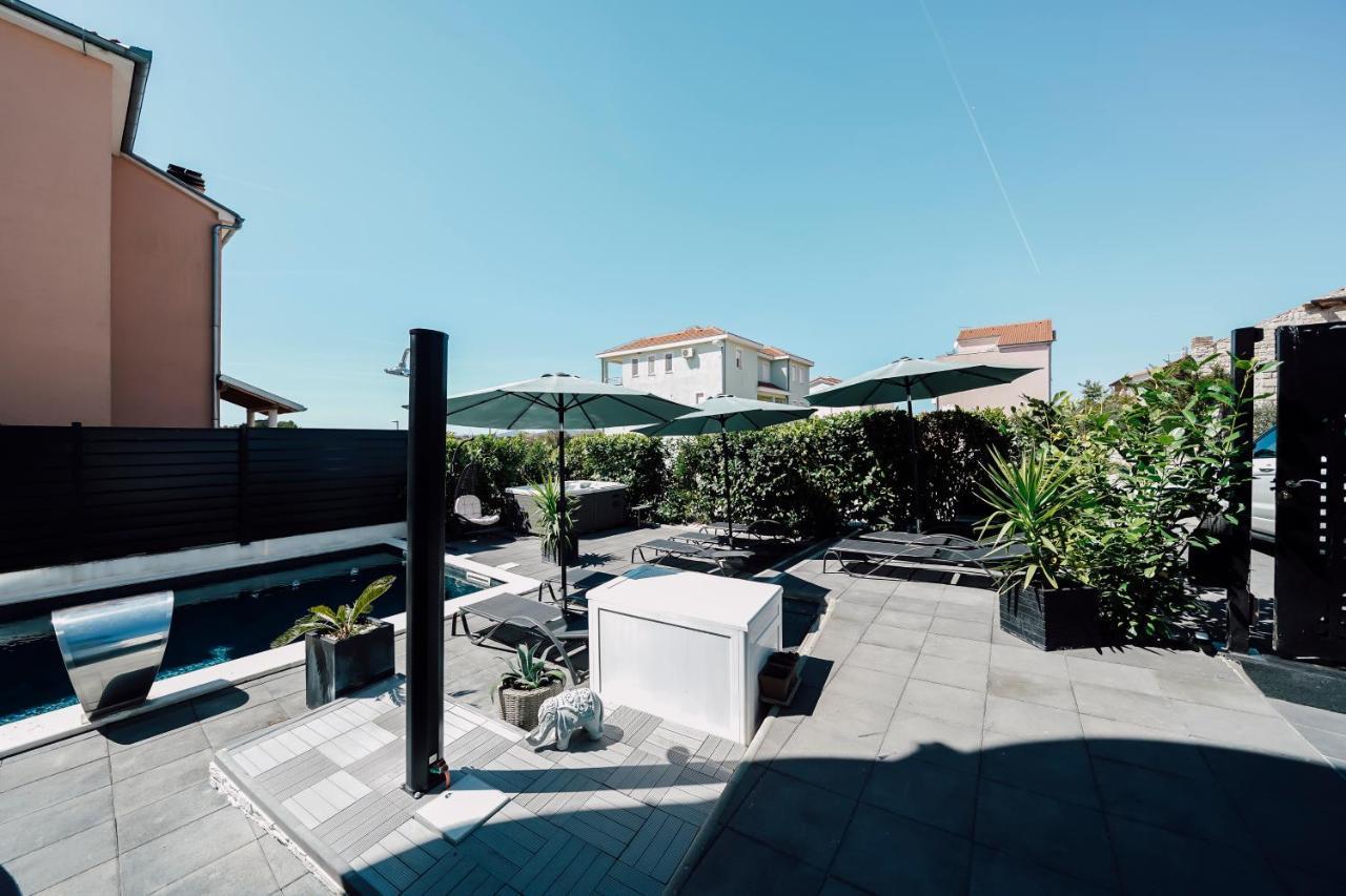 Holiday Apartments Amarilis Пакоштане Экстерьер фото