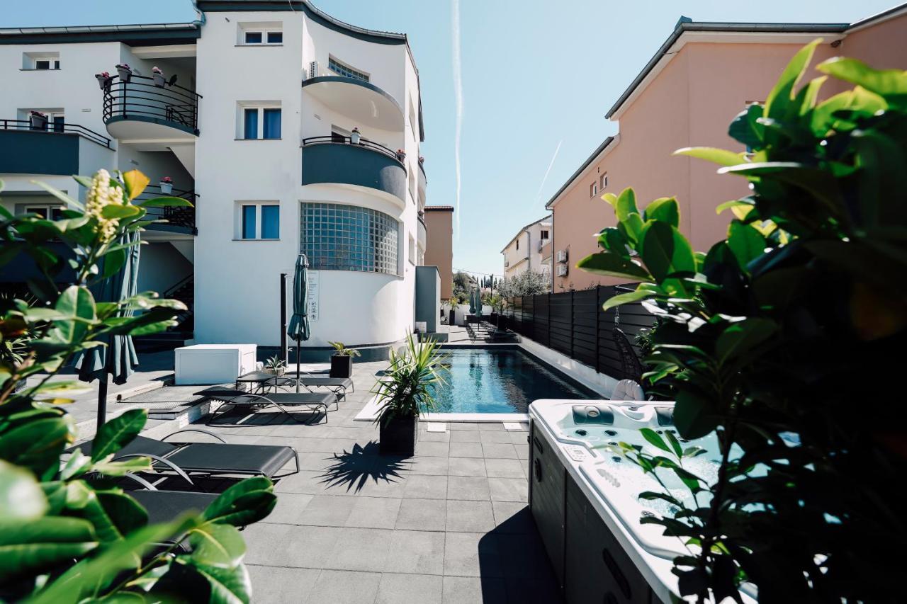 Holiday Apartments Amarilis Пакоштане Экстерьер фото
